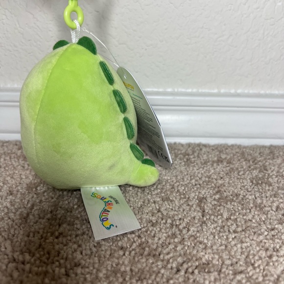 New Danny the Dinosaur Clip Squishmallow - Picture 5 of 6